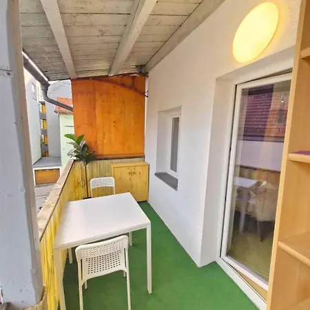 Studio In Innsbruck Old Town I 24-7 Self-Check-In Апартаменти